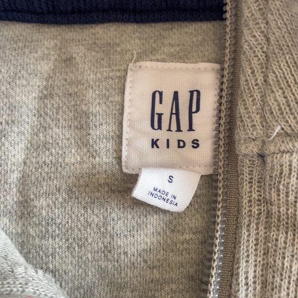 Boys Gap sweater - Picture 3 of 4